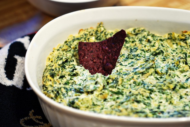 Warm Spinach & Artichoke Dip